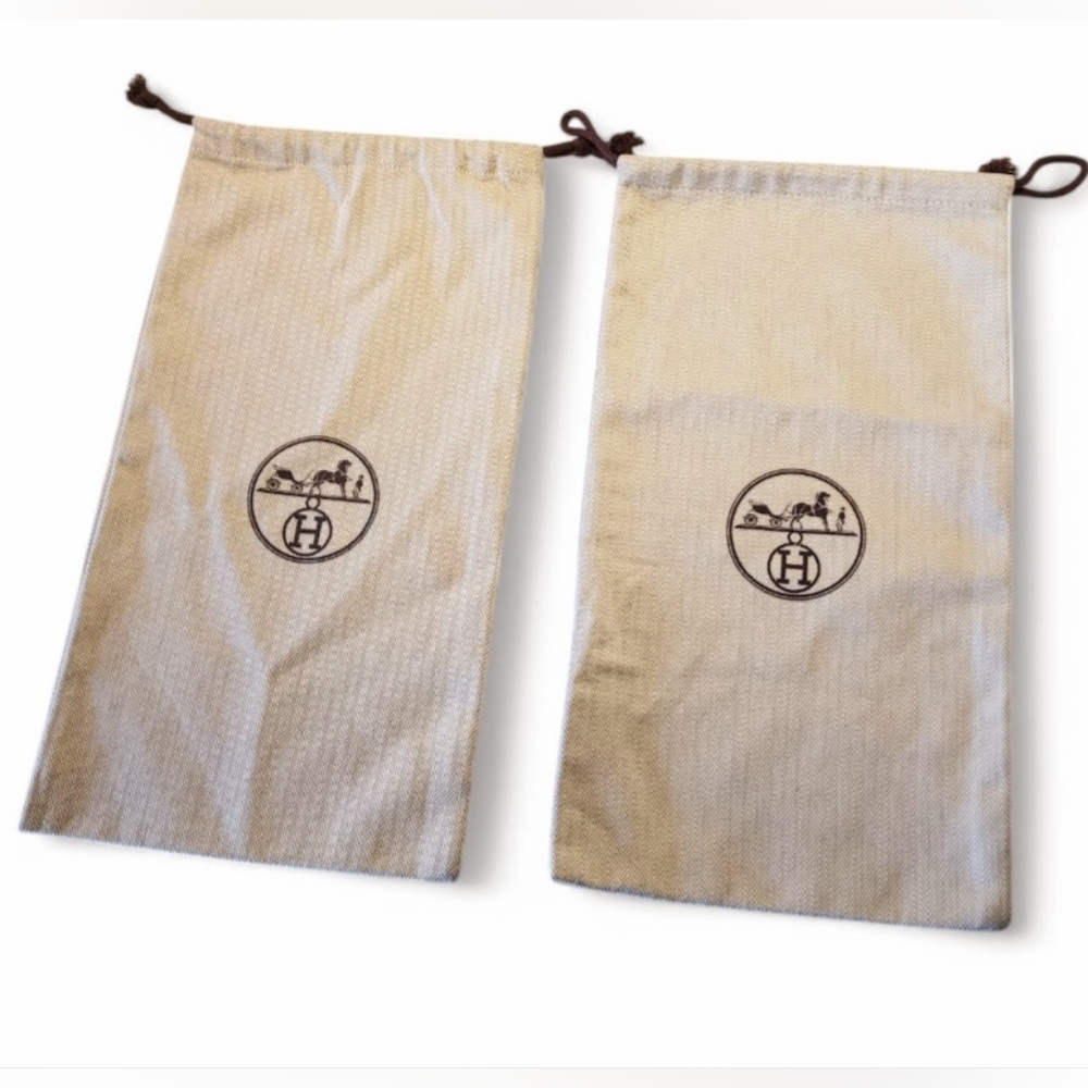 Hermès (2) Beige Dust Bags